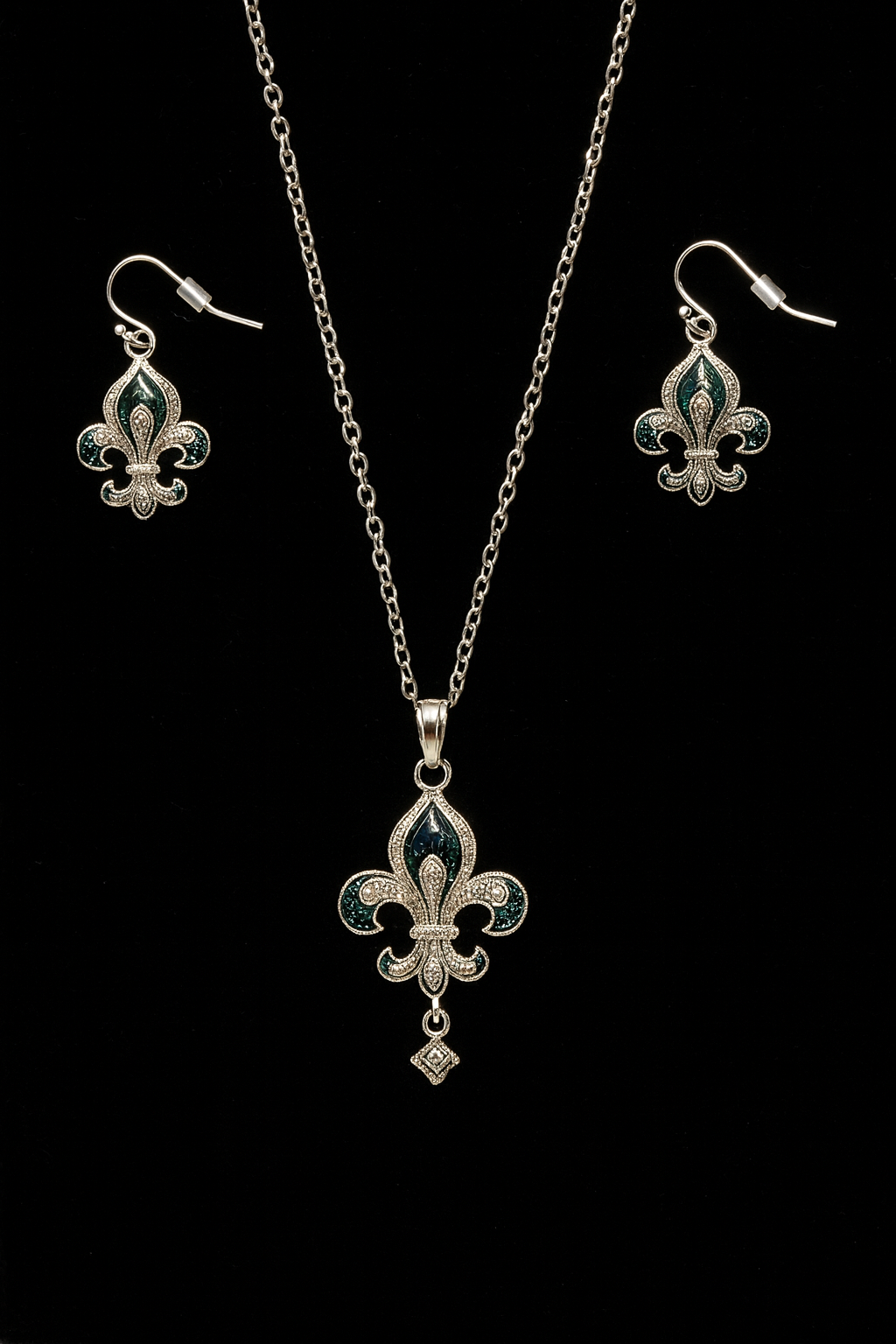 Antique Blue Fleur de Lis Necklace and Earring Set