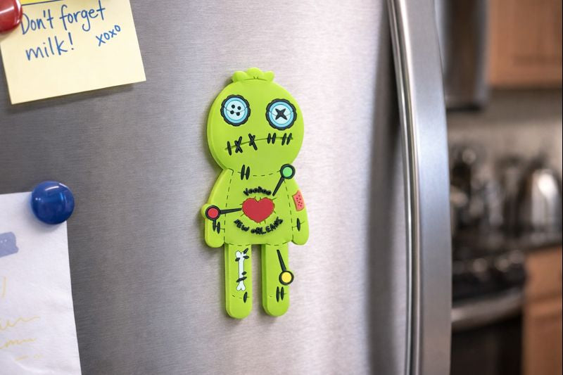 Voodoo Doll Magnet green